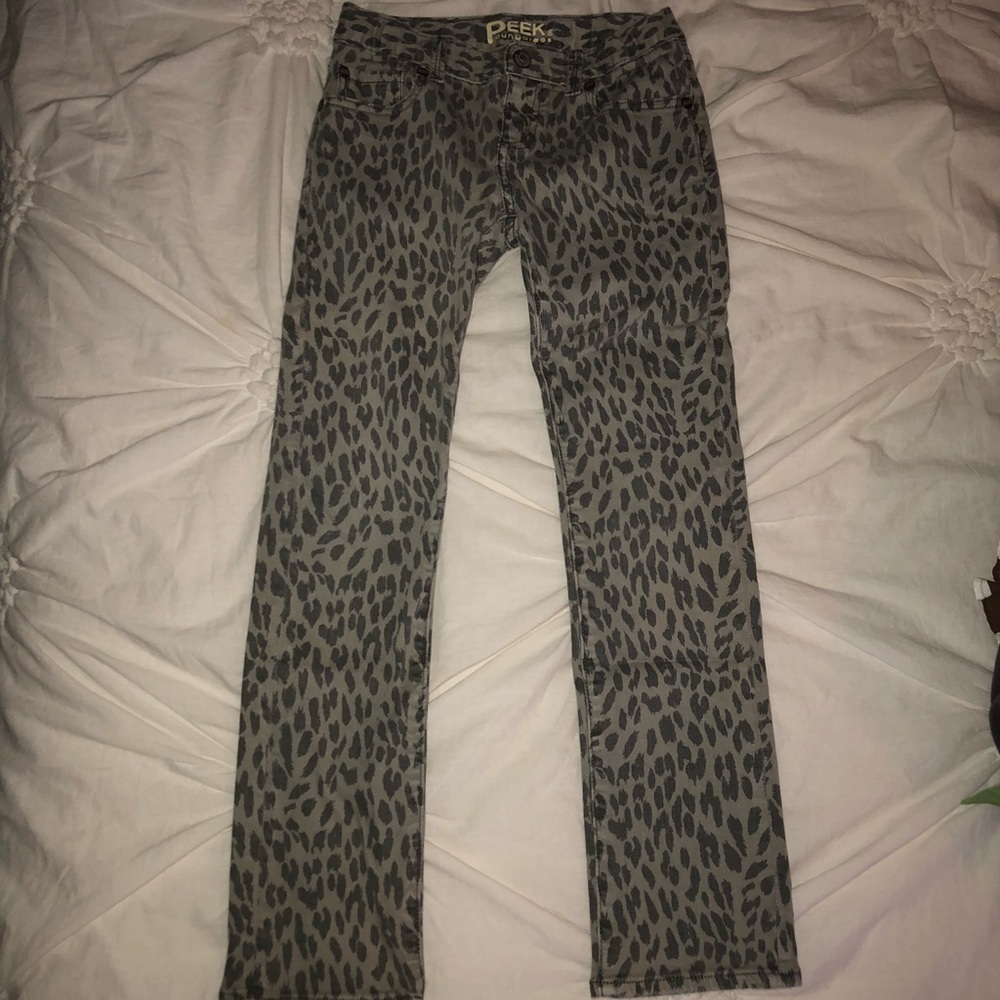 Peek light grey cheetah print jeans